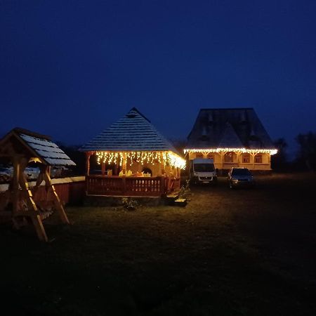 Pensiunea Agroturistica Casa Pribegilor Breb Buitenkant foto