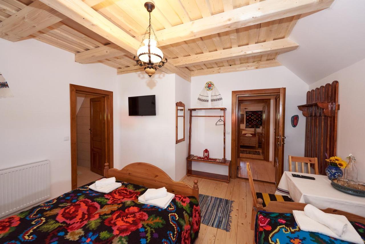 Pensiunea Agroturistica Casa Pribegilor Breb Buitenkant foto