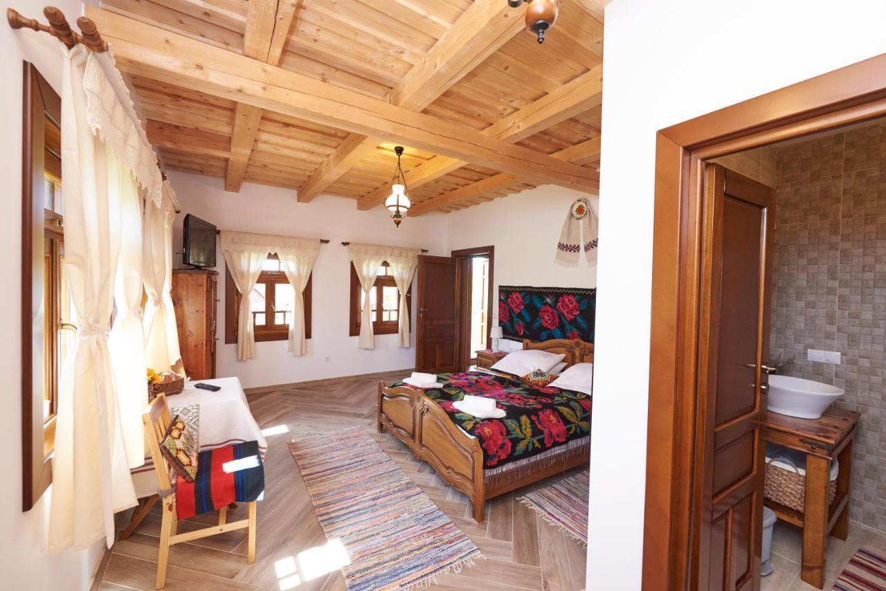 Pensiunea Agroturistica Casa Pribegilor Breb Buitenkant foto