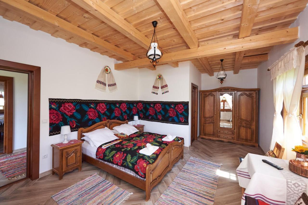Pensiunea Agroturistica Casa Pribegilor Breb Buitenkant foto