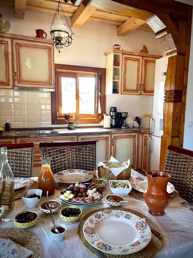 Pensiunea Agroturistica Casa Pribegilor Breb Buitenkant foto